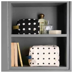 Homme/Femme La cerise sur le gâteau Voyage, Outdoor|Soins, Wellness|Trousse de toilette Cube à pois en coton bio Mio |