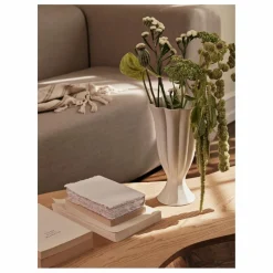 Broste Copenhagen Vase Heli | Crème Discount