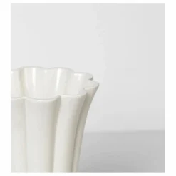 Broste Copenhagen Vase Heli | Crème Discount
