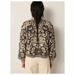 Hot Maison Hotel Veste Chuvash Balani | Noir