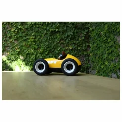 Playforever Garages, Circuits|Voiture Egg Karlos |